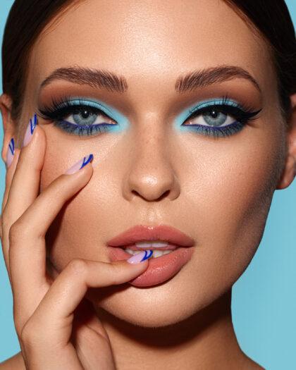 Simona Blue (Package)