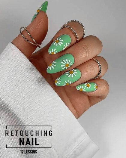 Nail Retouching